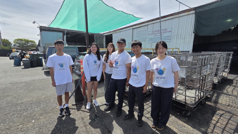 Members at a recycling drive